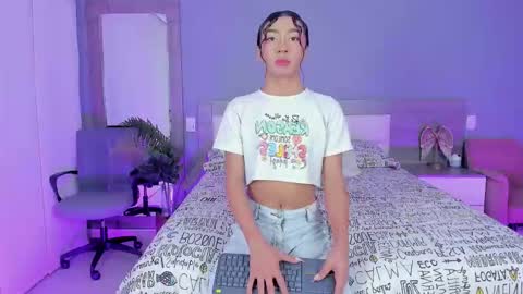 alaiaguerra online show from 10.15.25