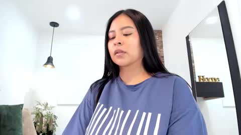     online show from 09.08.25