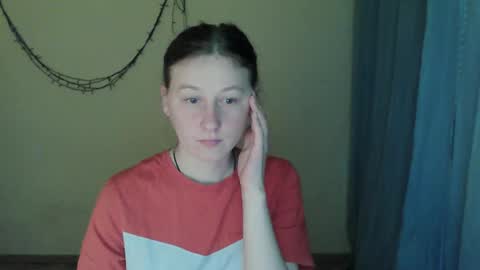 Anna online show from 05.04.26