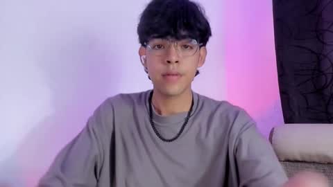 Snapshot of alan18n chatting on 03.09.25 alan18n online show from 03.09.25