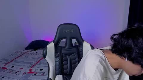 Snapshot of alan18n chatting on 11.25.25 alan18n online show from 11.25.25