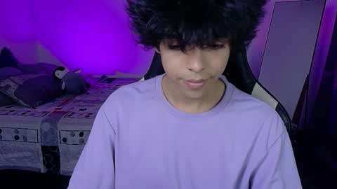 Snapshot of alan18n chatting on 03.26.26 alan18n online show from 03.26.26