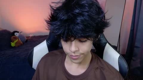 Snapshot of alan18n chatting on 04.02.26 alan18n online show from 04.02.26