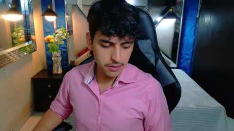 Snapshot of alan_del_reyy chatting on 02.15.26 alan del reyy online show from 02.15.26