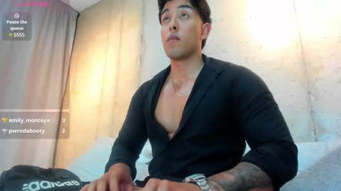 Snapshot of alan_greek_1 chatting on 12.31.24 Alan greek online show from 12.31.24