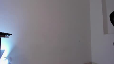 Snapshot of alan_muscle chatting on 02.26.25 Alan online show from 02.26.25