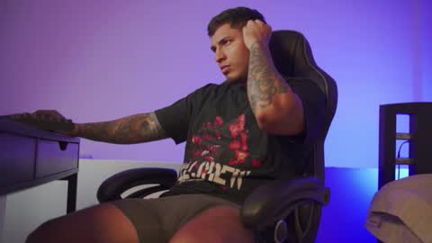 Snapshot of alan_muscle chatting on 01.19.26 Alan online show from 01.19.26