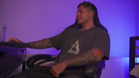 Snapshot of alan_muscle chatting on 03.07.26 Alan online show from 03.07.26