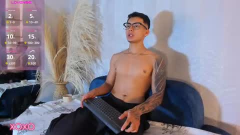 alan_salazar online show from 06.10.26