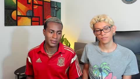 Alan and Criss - WE JUST FRIENDS WITH BENEFITS BOTH VERS online show from 12.20.24