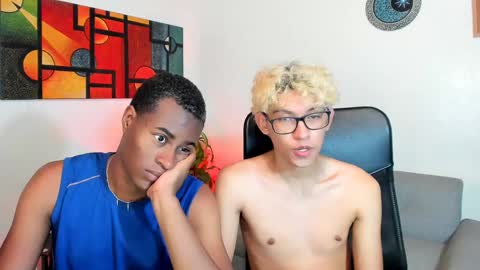 Alan and Criss - WE JUST FRIENDS WITH BENEFITS BOTH VERS online show from 01.11.25