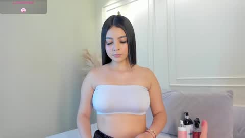 Snapshot of alana_cutte chatting on 06.02.26 alana_cutte online show from 06.02.26