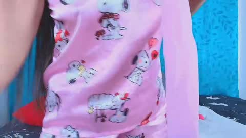 alana_pink95 online show from 05.08.26
