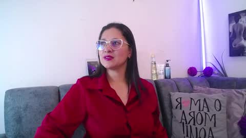 Snapshot of alana_steel_1 chatting on 03.25.26 Alana online show from 03.25.26