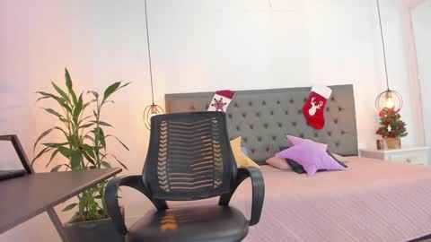 Alana online show from 12.08.24