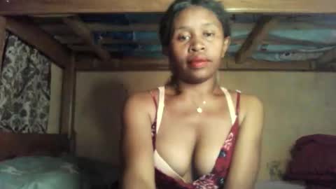 Snapshot of alanaangela chatting on 05.29.26 AlanaAngela online show from 05.29.26