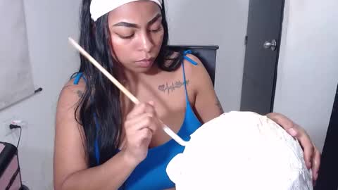 alanajonees online show from 12.06.24