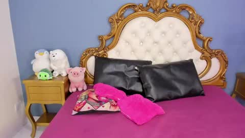 alana online show from 04.25.26