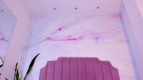 Alana Kim online show from 10.13.25