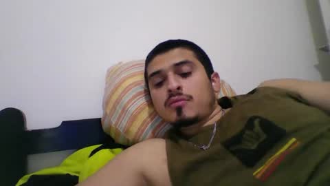 Snapshot of alanargenttt25 chatting on 10.21.25 alanargenttt25 online show from 10.21.25