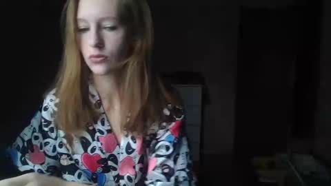 Snapshot of alane26 chatting on 03.07.25 Elisa online show from 03.07.25