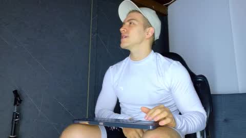 Alan Ferrer online show from 02.18.26