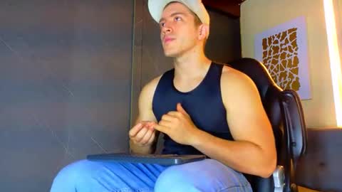 Alan Ferrer online show from 05.25.26