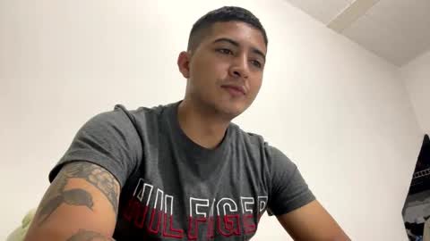 Snapshot of alanj998 chatting on 11.14.25 alanj998 online show from 11.14.25