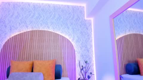 Alanna  online show from 02.18.25