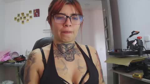 alanna_redd online show from 04.24.26