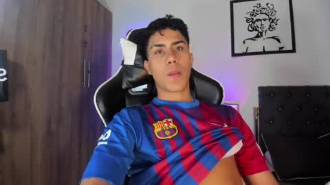 alannaughty_ online show from 01.15.26