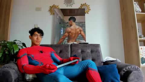 Snapshot of alansex66 chatting on 10.31.25 Alan online show from 10.31.25