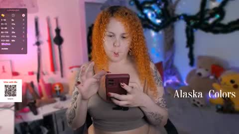 Snapshot of alaska_colors chatting on 12.14.25 Caro online show from 12.14.25