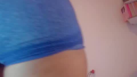 Snapshot of alaska_drew chatting on 10.12.25 Alaska online show from 10.12.25