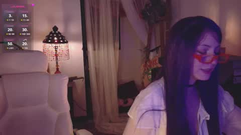 Snapshot of alaskagrace chatting on 09.25.25 Alaska Grace online show from 09.25.25