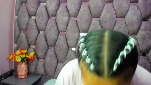 AlaSmith  online show from 11.18.25