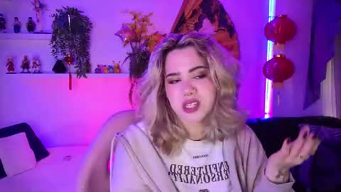 albaandthayron online show from 07.28.26