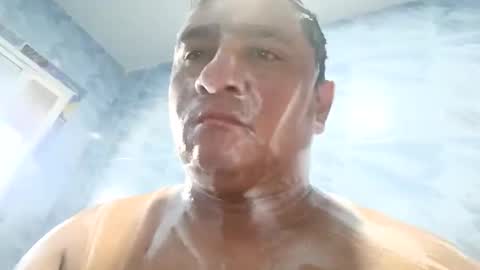 Snapshot of albert19891 chatting on 03.08.26 albert19891 online show from 03.08.26