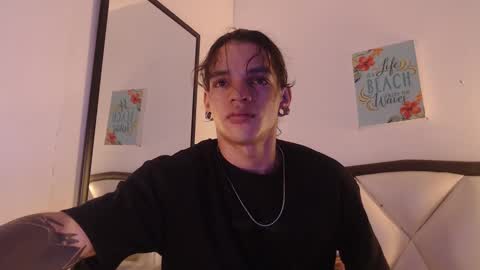 Snapshot of albertbernal69 chatting on 11.20.25 Albert online show from 11.20.25