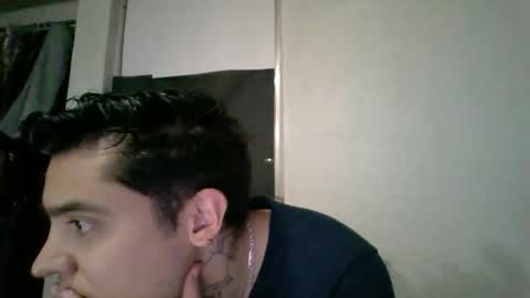 albertoarenas16 online show from 05.26.26