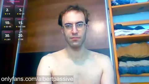 Snapshot of albertpassive chatting on 03.01.26 albertpassive online show from 03.01.26