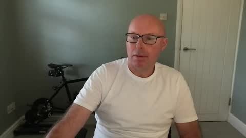 Snapshot of alc300170 chatting on 09.10.25 alc300170 online show from 09.10.25