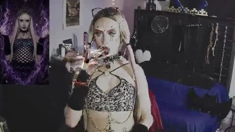 Mistic witch online show from 05.01.26