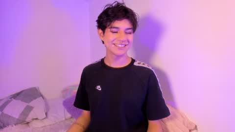 Ale aurarashii online show from 06.20.26
