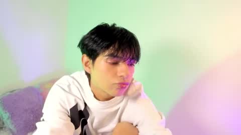 Ale aurarashii online show from 06.25.26