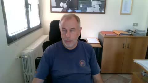 Snapshot of aleandela chatting on 06.16.26 aleandela online show from 06.16.26