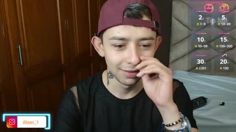 Snapshot of alecadrews_ chatting on 10.25.25 ALEC ANDREWS online show from 10.25.25