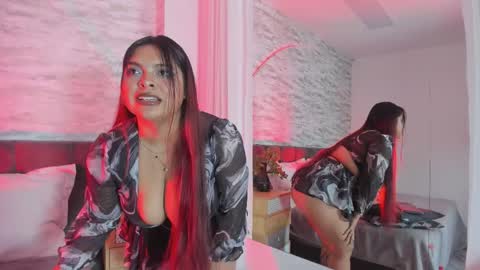 Snapshot of aleec_nyx chatting on 10.30.25 aleec_nyx online show from 10.30.25