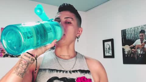 Alejandra online show from 01.02.25