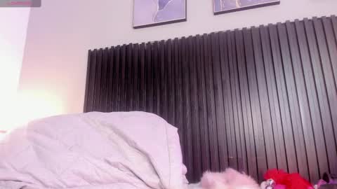 aleja__slav3 online show from 02.22.25